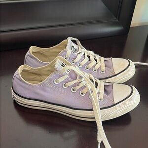 Converse Women's Lavender Canvas Sneakers